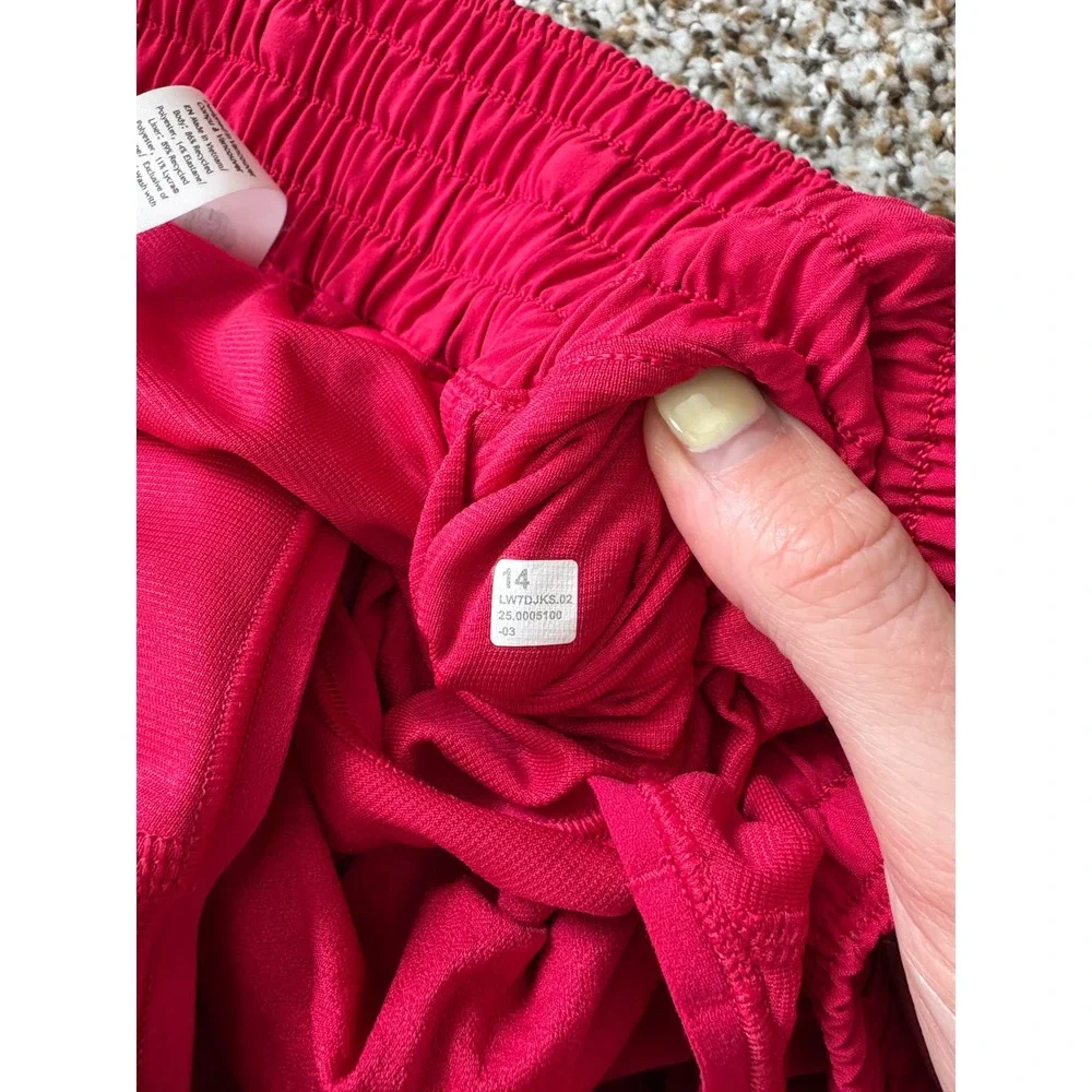 NEW Lululemon Hotty Hot High-Rise Lined Short 4
